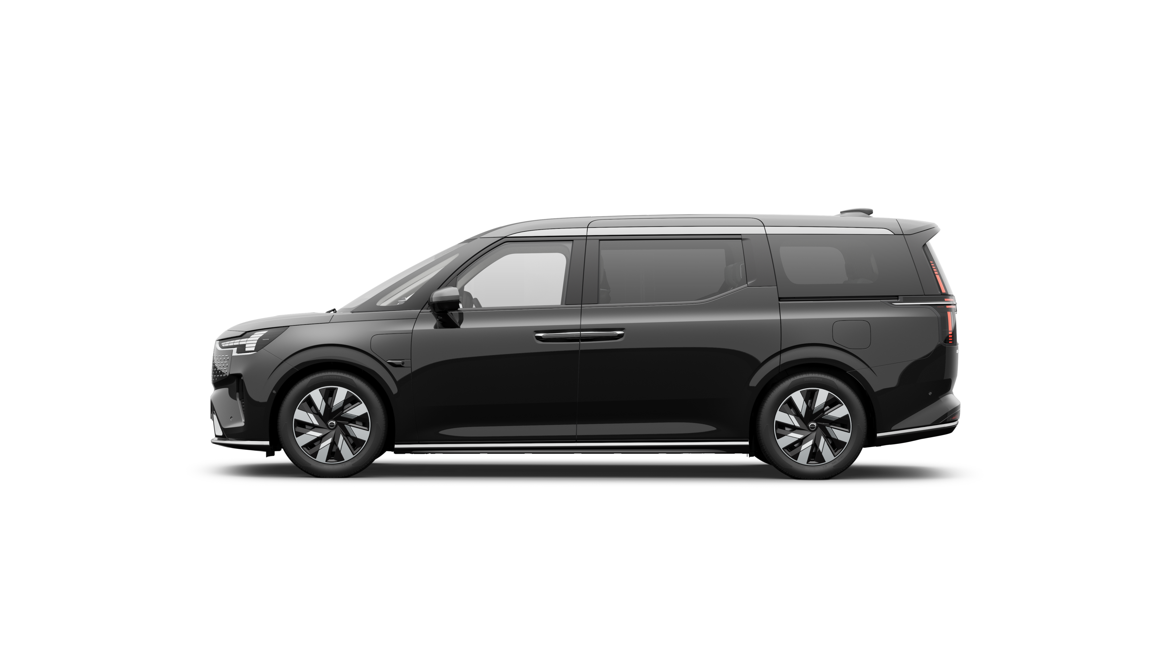 EM90 纯电动侧视图